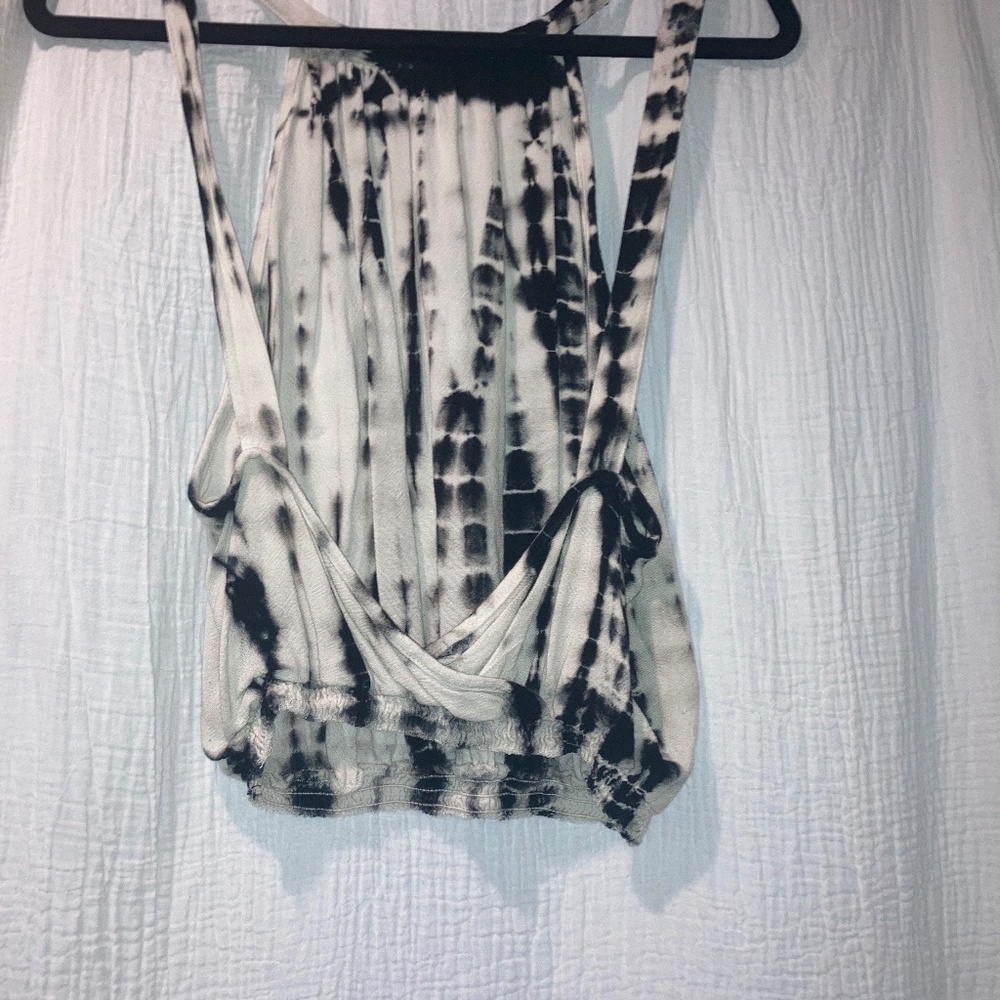 Stillwater size med open back tank top.